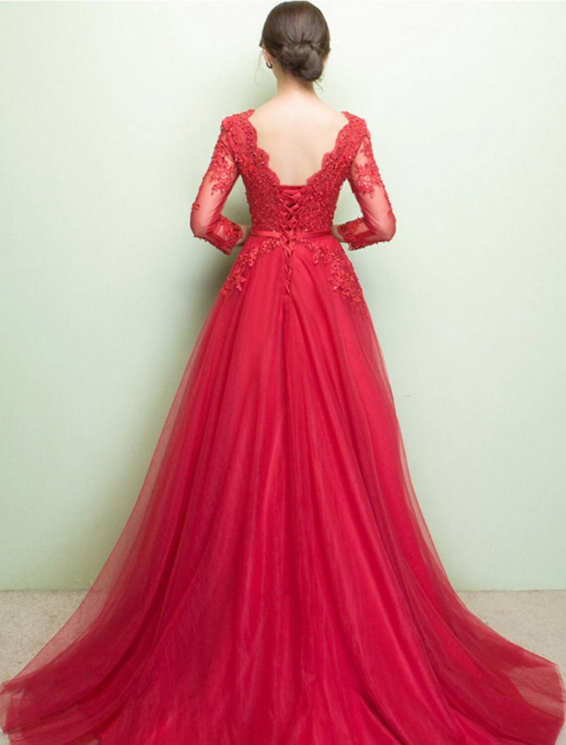 Vestido de noche de corte A, vestido de fiesta, vestido de lujo, para invitada de boda, compromiso, cola capilla, media manga, cuello ilusión, tul con apliques de cuentas.